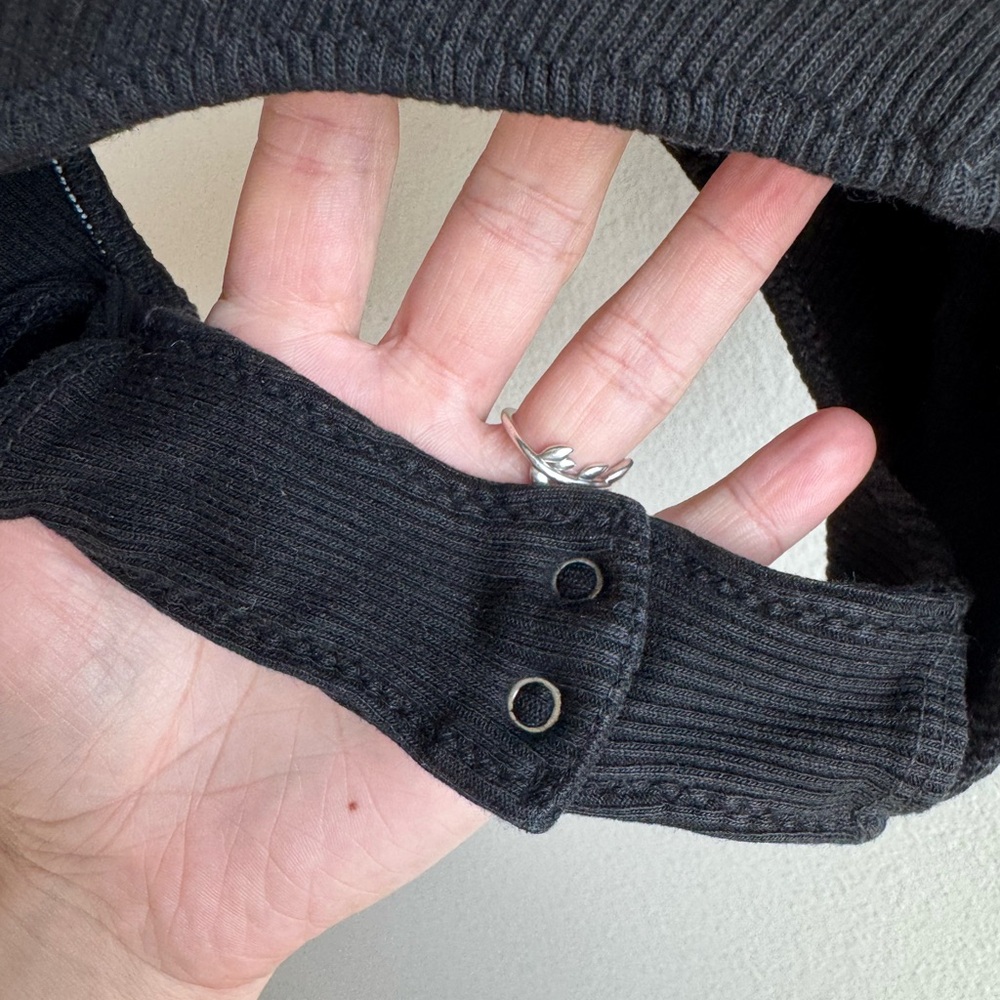 AGOLDE Sutton V Back High Neck Sleeveless Reversible Bodysuit Size Medium - Picture 3 of 6